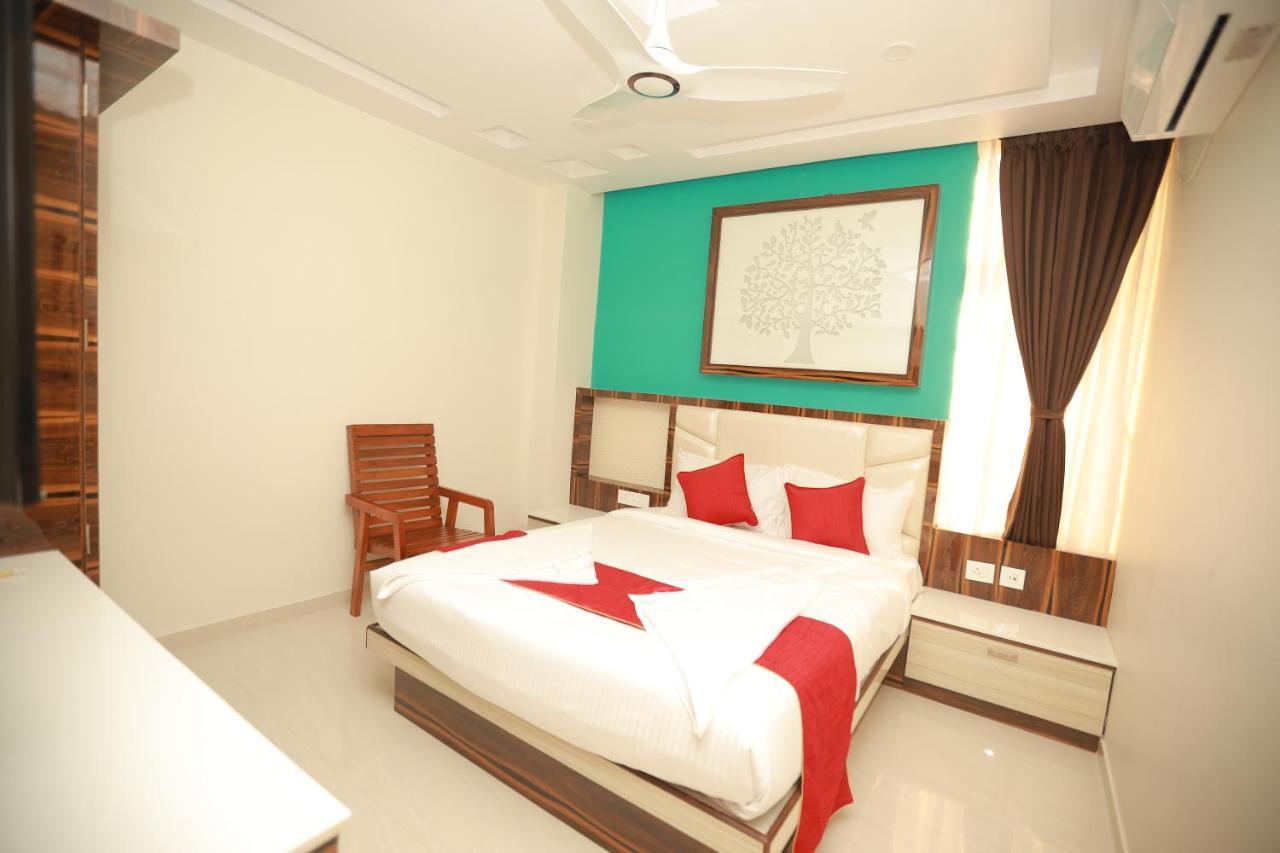 Hotel Sree Bharat Residency Alāndurai Exteriér fotografie