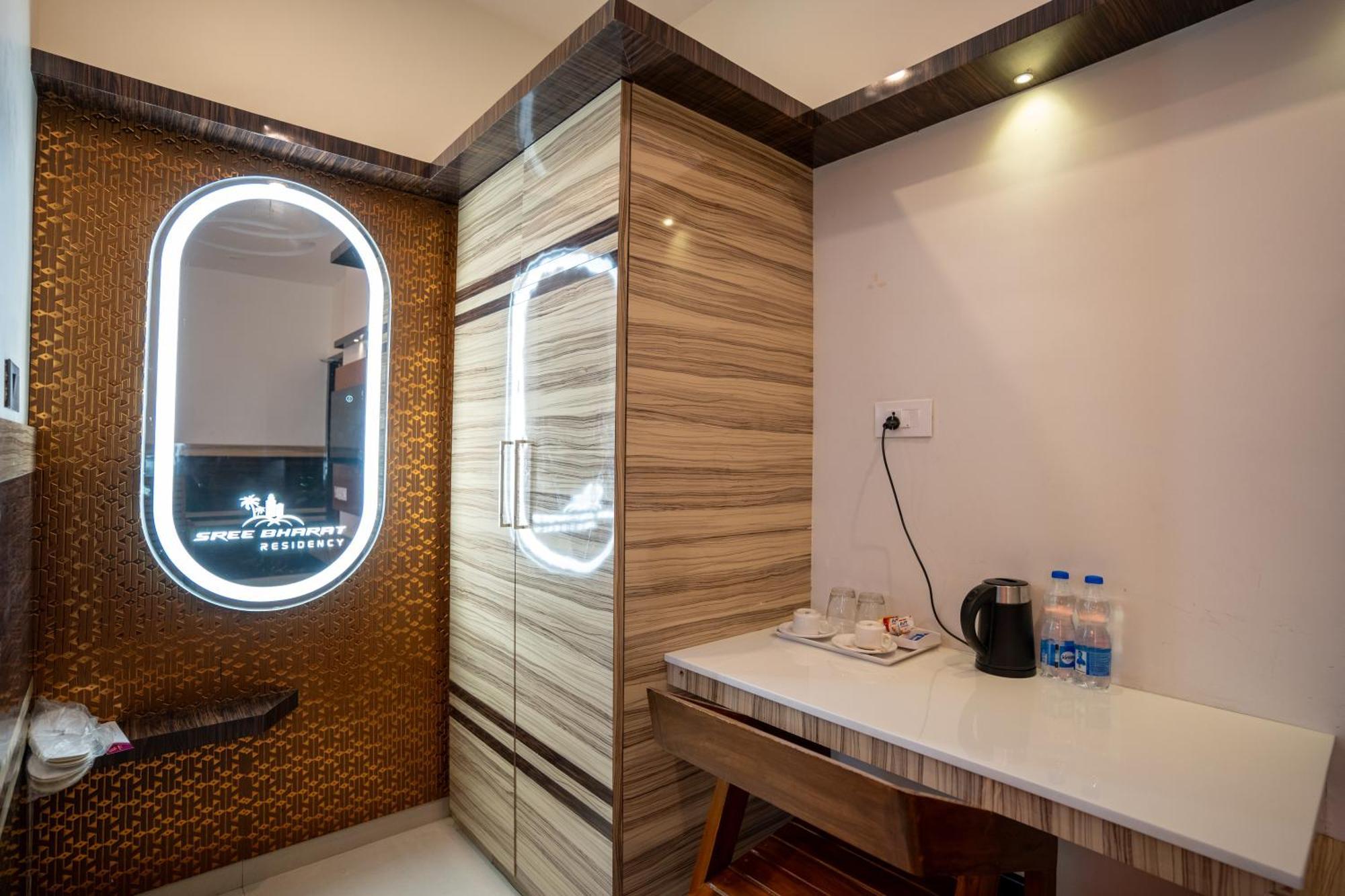 Hotel Sree Bharat Residency Alāndurai Exteriér fotografie
